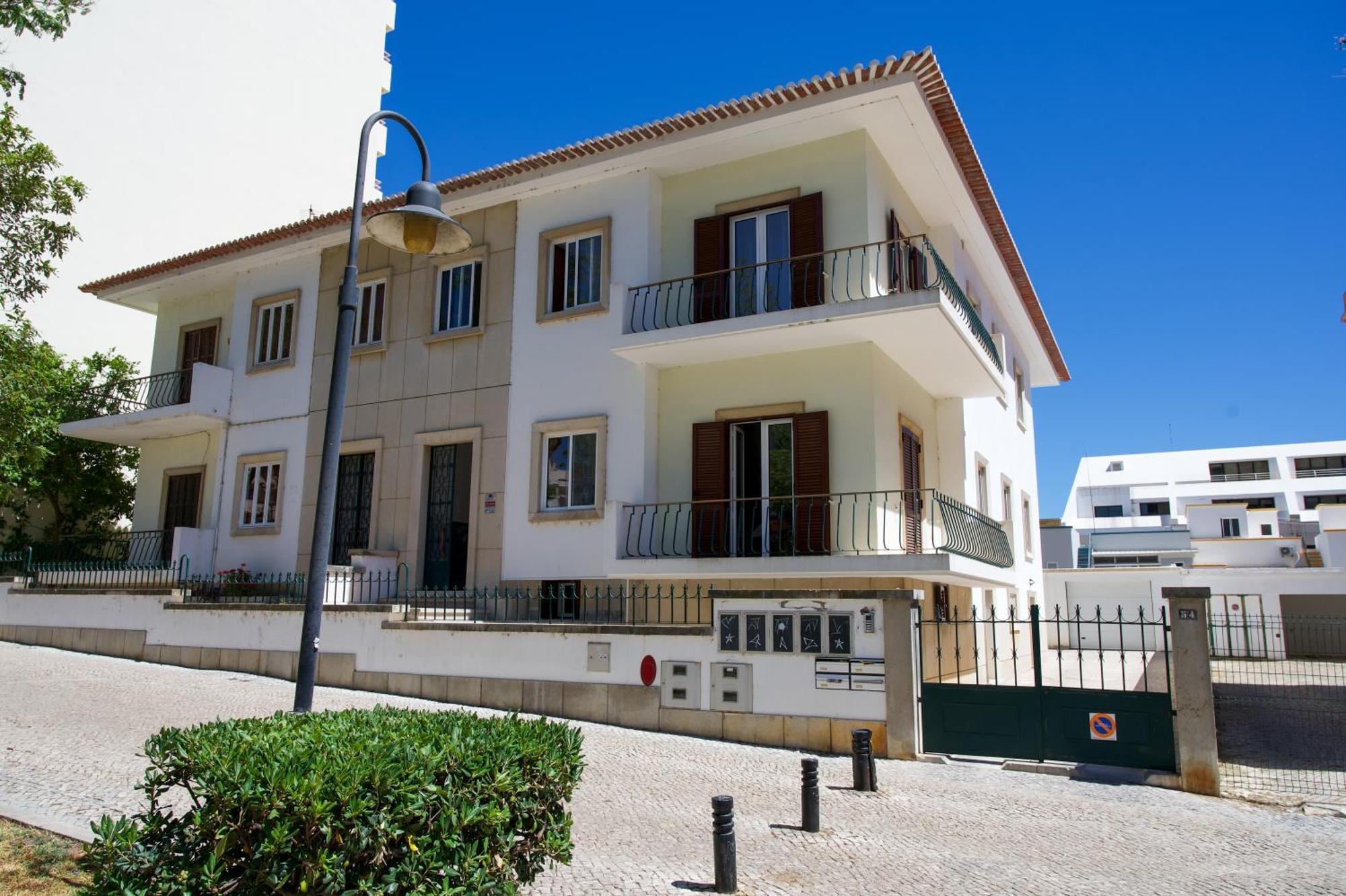 Moradia De Faro Hostel Exterior photo