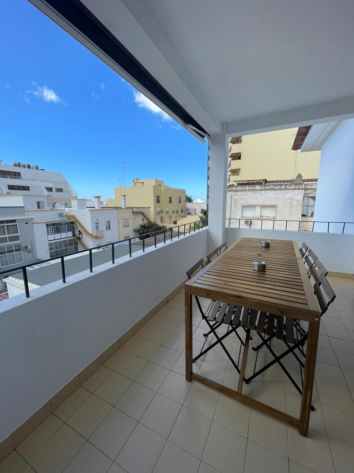Moradia De Faro Hostel Exterior photo